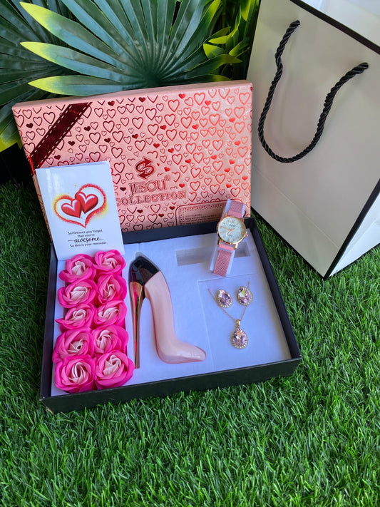 Gift set with pink roses