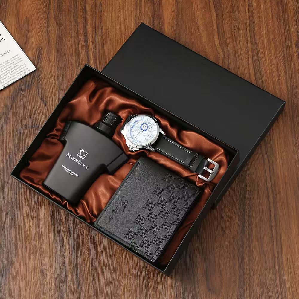 Men's accessories
