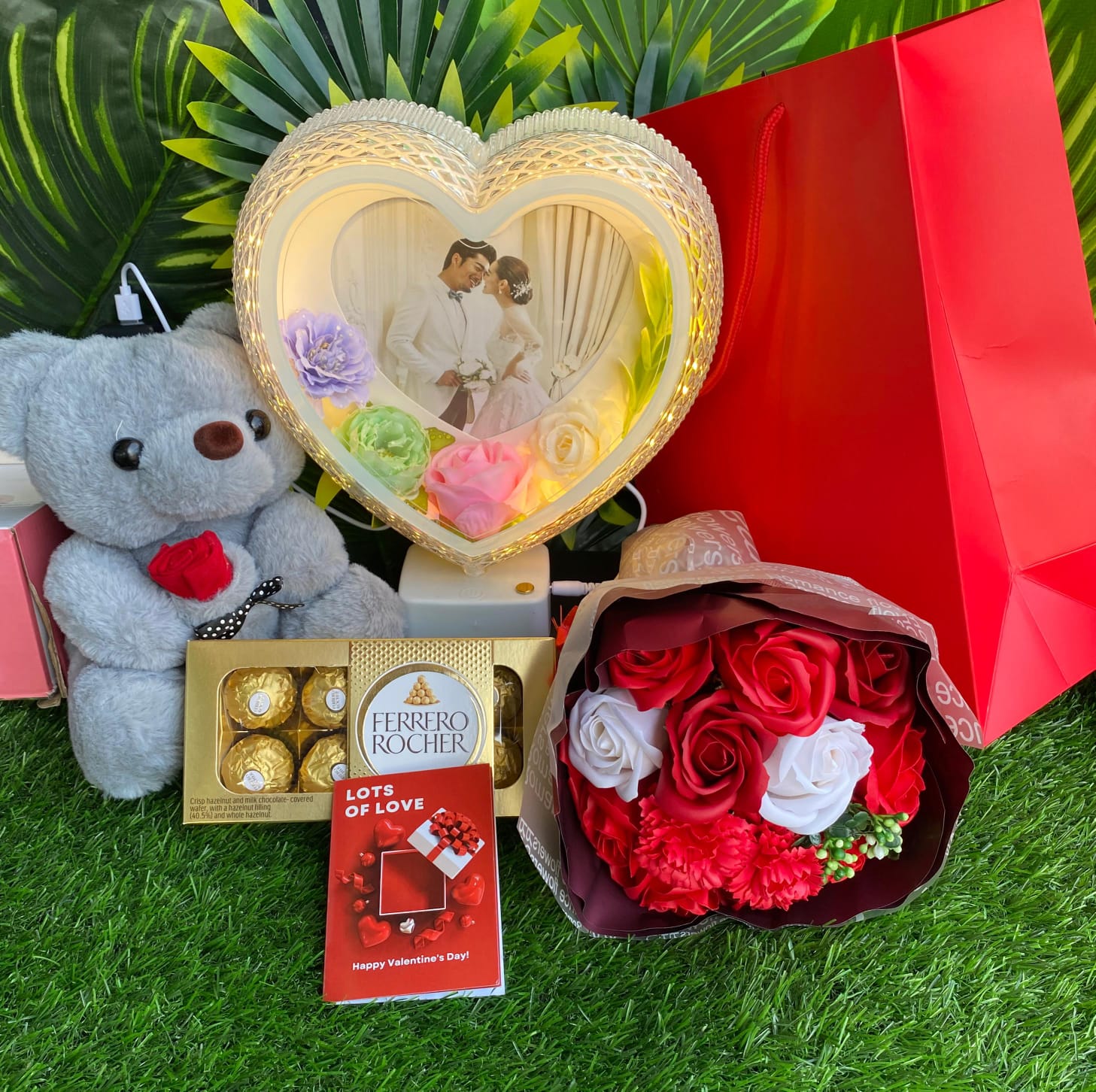 Valentine's Day gifts set with Teddy bear, bouquet and ferrero richer chocolates
