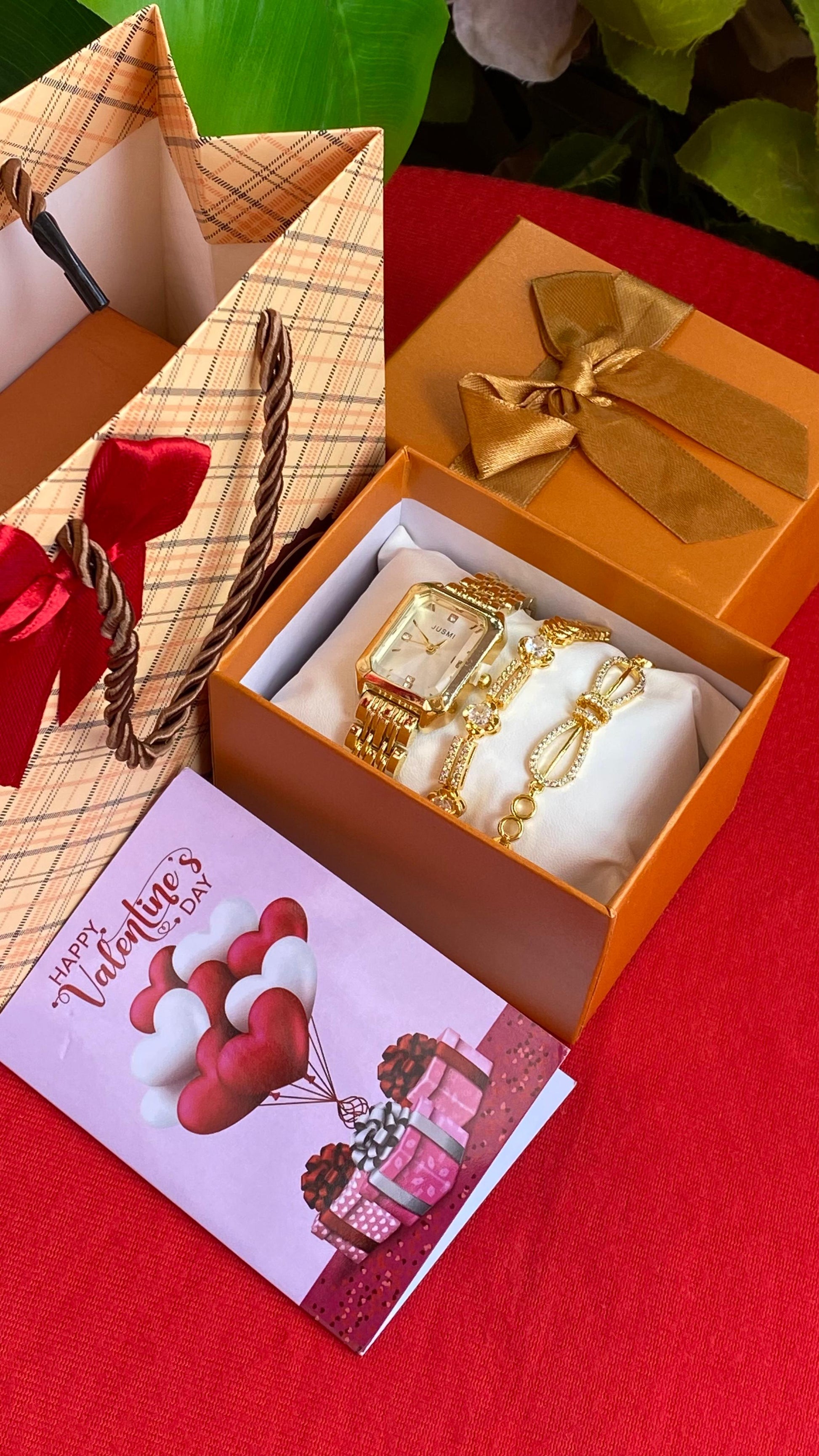 Valentine's day gift set with orange box 